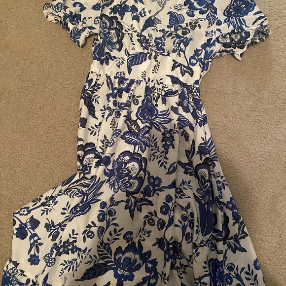 SHEIN Dresses & Skirts - SHEIN Blue Floral Pattern Dress | Women’s Spring/Summer Casual Dress | Size M